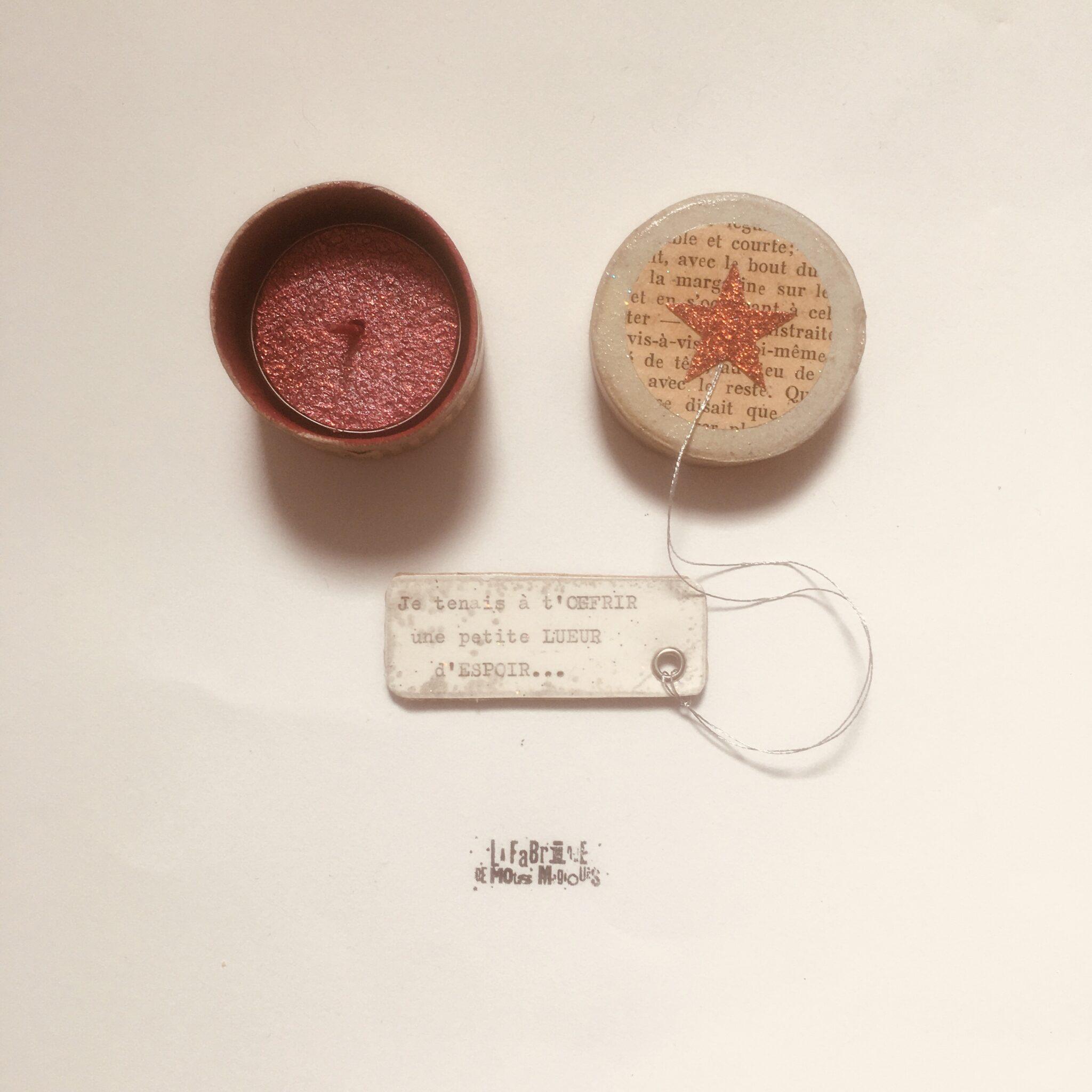 QYZXTH Devil Lucifer Motif 38MM Diamètre Métal Challenge